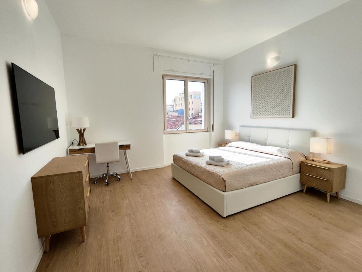Attico Vespucci Luxury Penthouse Apartman Olbia Kültér fotó